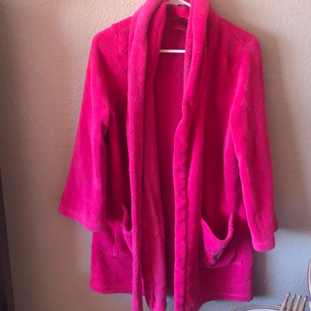 Victoria’s Secret Pout Robe
